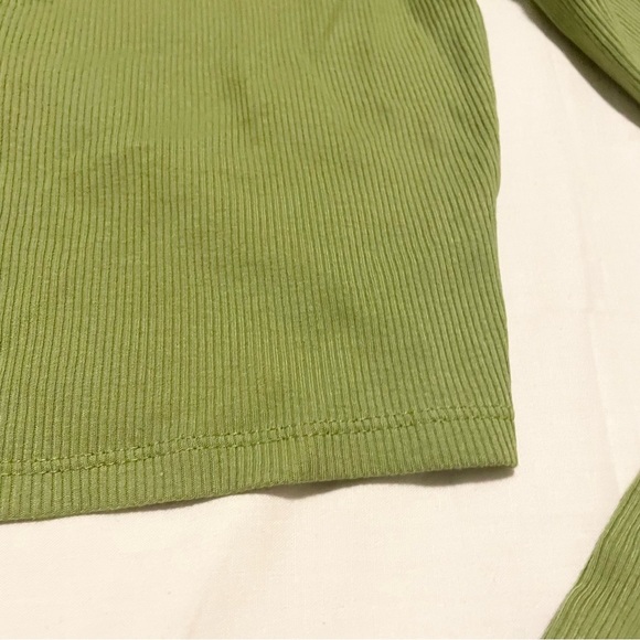 Zara Green Long Sleeve Crop Top Collard Shirt Size Medium - Picture 14 of 15